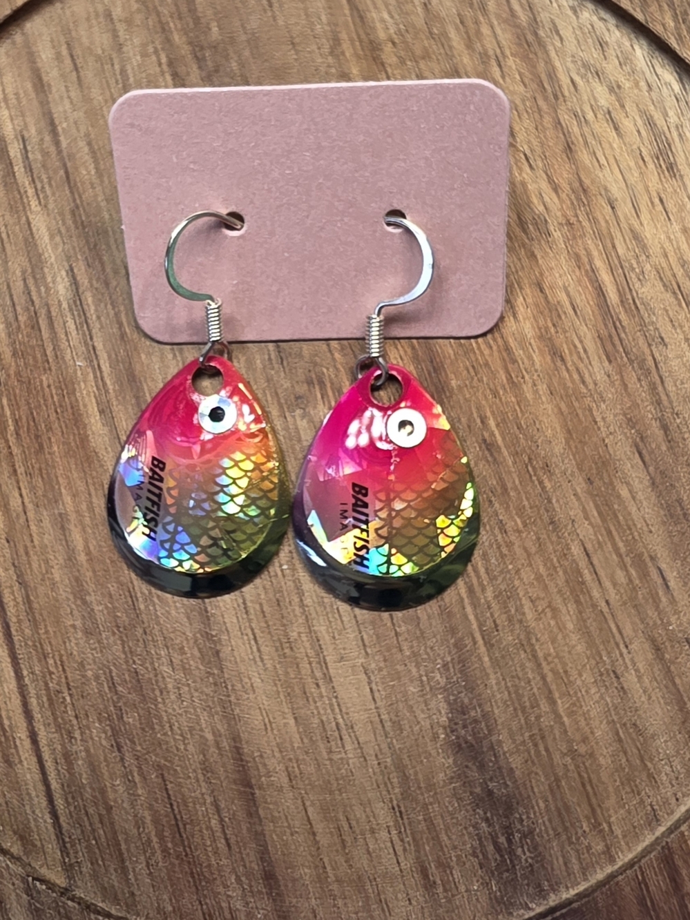 Fish Hook Teardrop Dangle Earrings in Pink, Gold & Silver, Women's / Girls OS